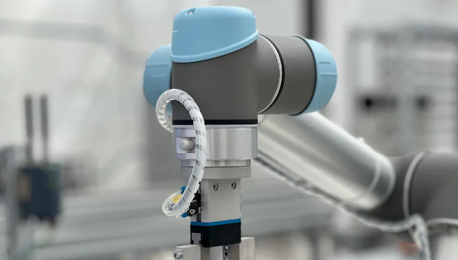 Como projetar braço robótico extensível?