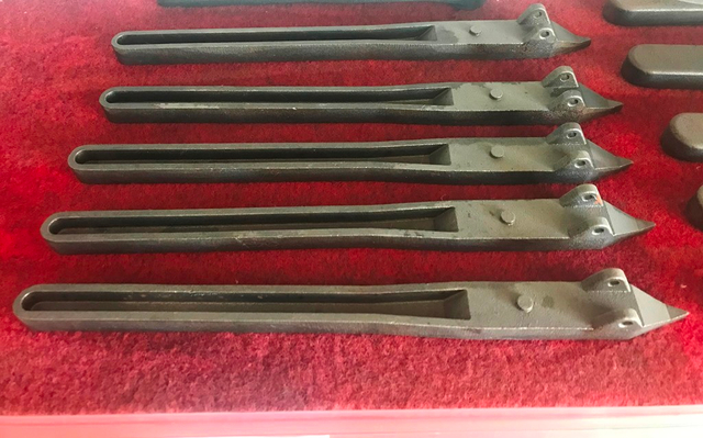 Parte do encaixe de tubo por ferro dúctil com fundição de linha de moldagem